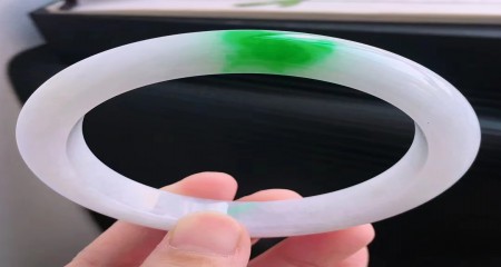 翡翠手镯